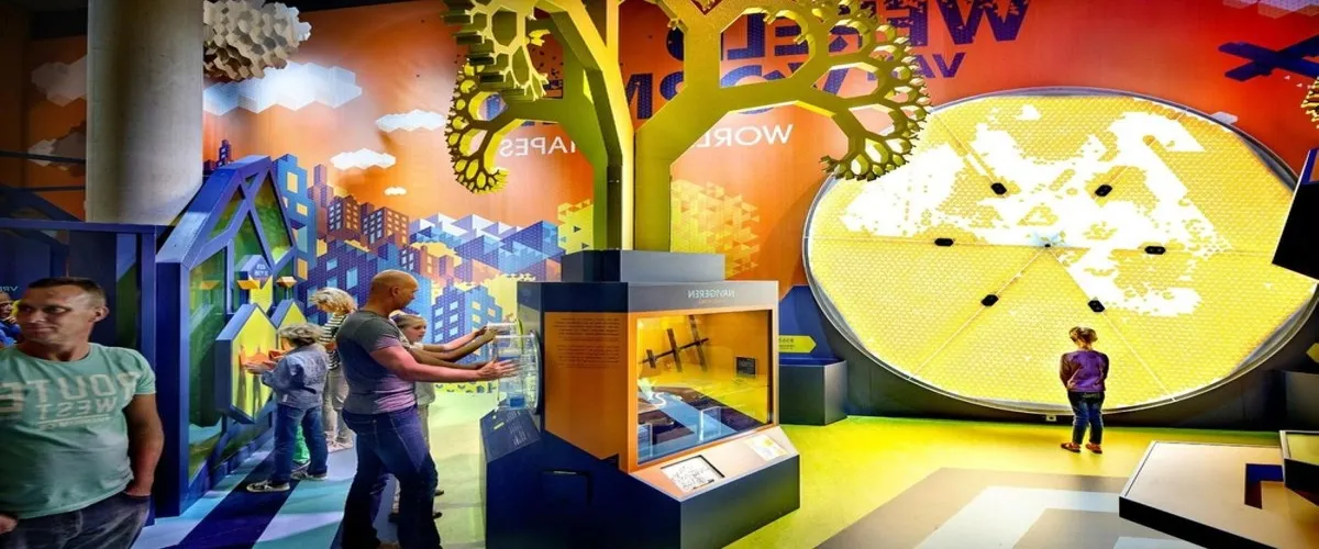 Foto 4 NEMO Science Museum